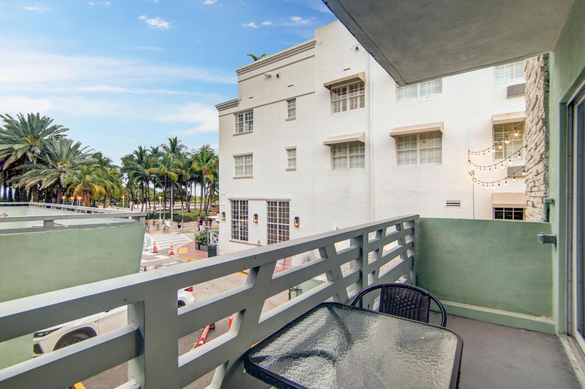 Balcony Deco Apt, W/2 Queenbeds, On Ocean Dr Beach Apartment Miami Beach Luaran gambar